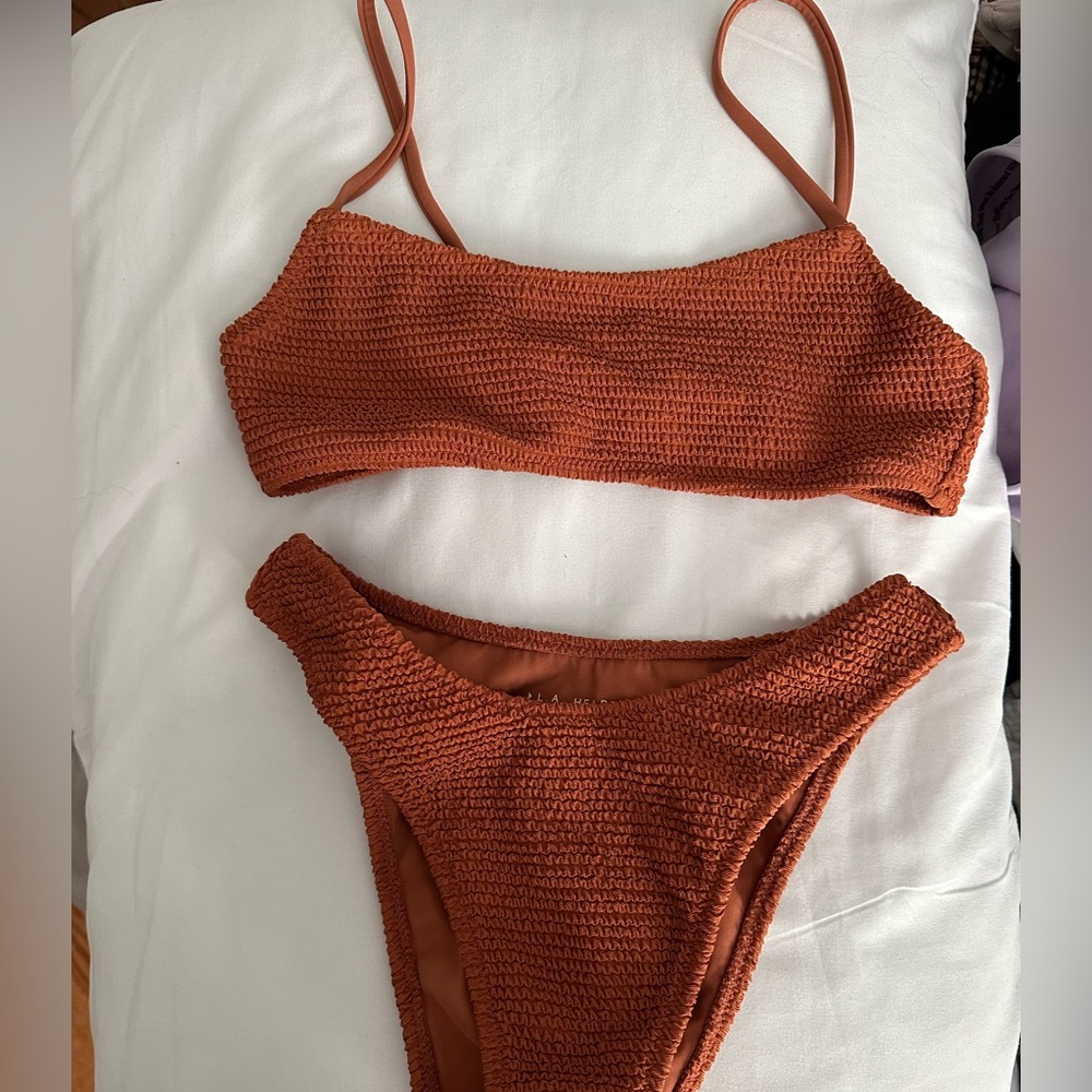NWOT LA HEARTS BIKINI XS TOP/BOTTOM